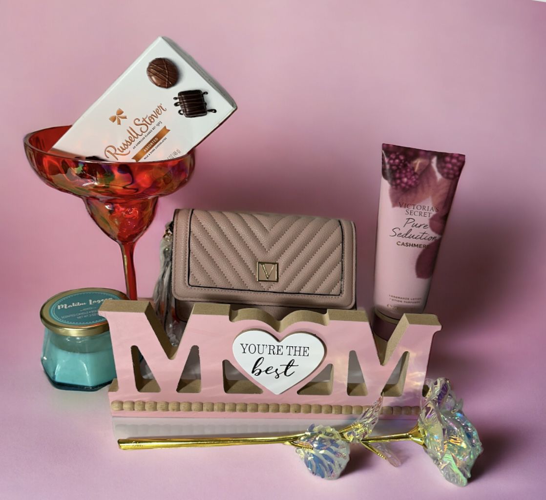 Victoria’s Secret Gift Set / Mother’s Day