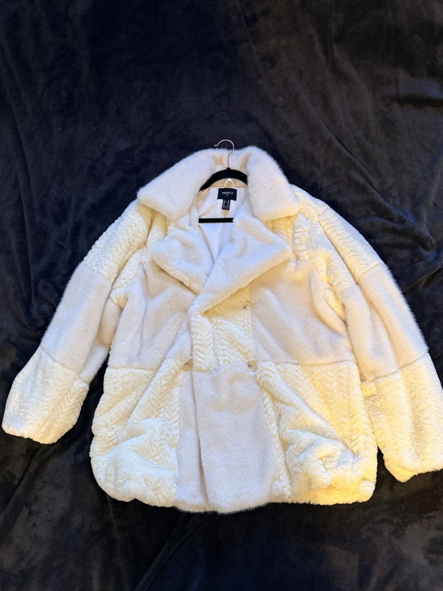 Forever 21 Men's Off-White Fur Jacket