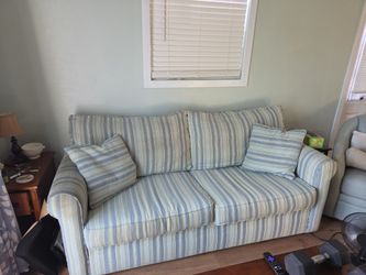 Free Sleeper sofa
