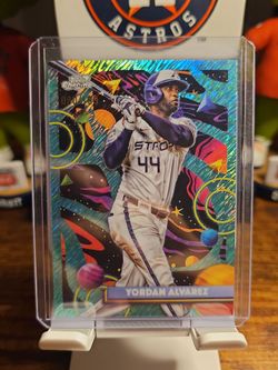Yordan Alvarez Topps Chrome /199