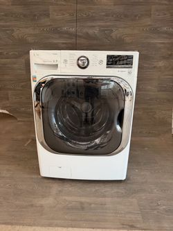 LG washer laundry