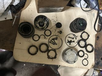 80-96 Ford OEM Bronco F150 Dana 44 5 Bolt Automatic Locking Hubs 4x4 Auto