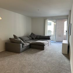 Cloud couch light grey