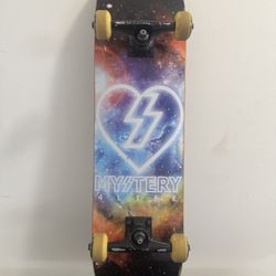 Mystery 4Life Skateboard Cosmic Heart First Edition (v1)