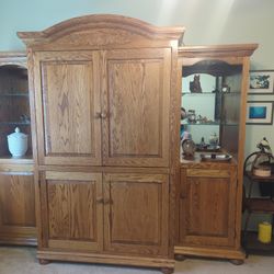 Solid Oak Vintage Entertainment Center, Make An Offer 