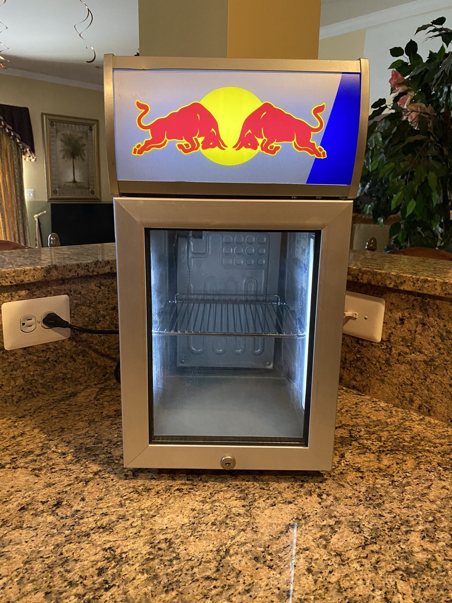 Pre-Owned Red Bull Mini Refrigerator