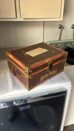 Harry Potter Hardcover Boxed Set: Books 1-7 (Trunk) - by J K Rowling