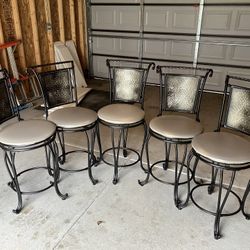 Set of 5 Metal Bar Stools with Cushioned Seats 