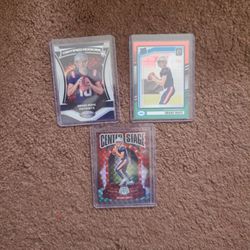 Drake Maye Card Lot