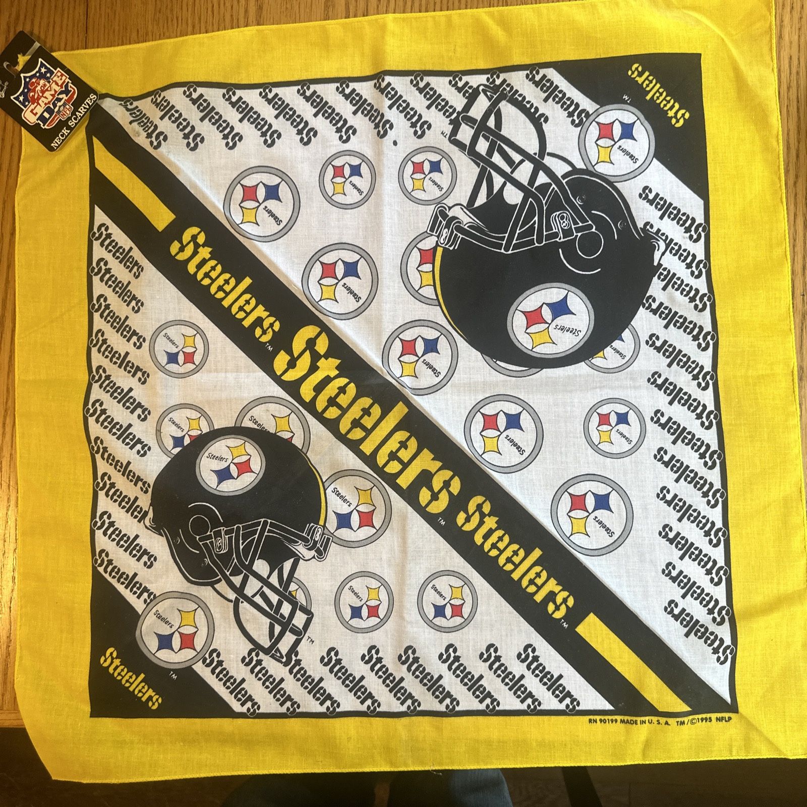 Pittsburgh Steelers Bandana Vintage 90s 1995 NFL Football Team Logo Merchandise