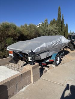 1993 Four Winns Boat