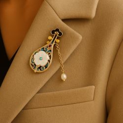 Vintage style Chinese Pipa Brooch with Pearl Dangle, Cloisonné Style, 4.6x2cm 