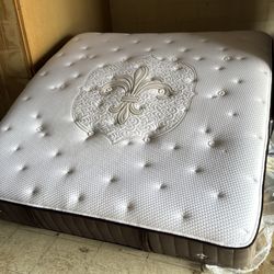 King Mattress