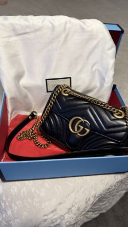 GUCCI MORMONT SMALL SHOULDER BAG