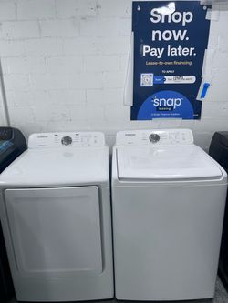 SAMSUNG WASHER AND. DRYER SET