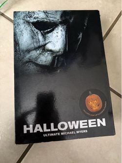 NECA Ultimate Micheal Myers figure