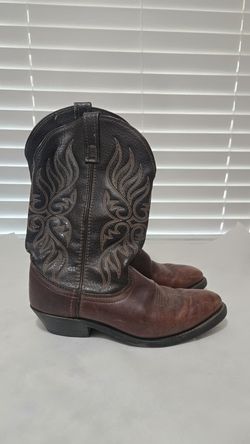 Laredo Cowgirl Boots Size 8.5