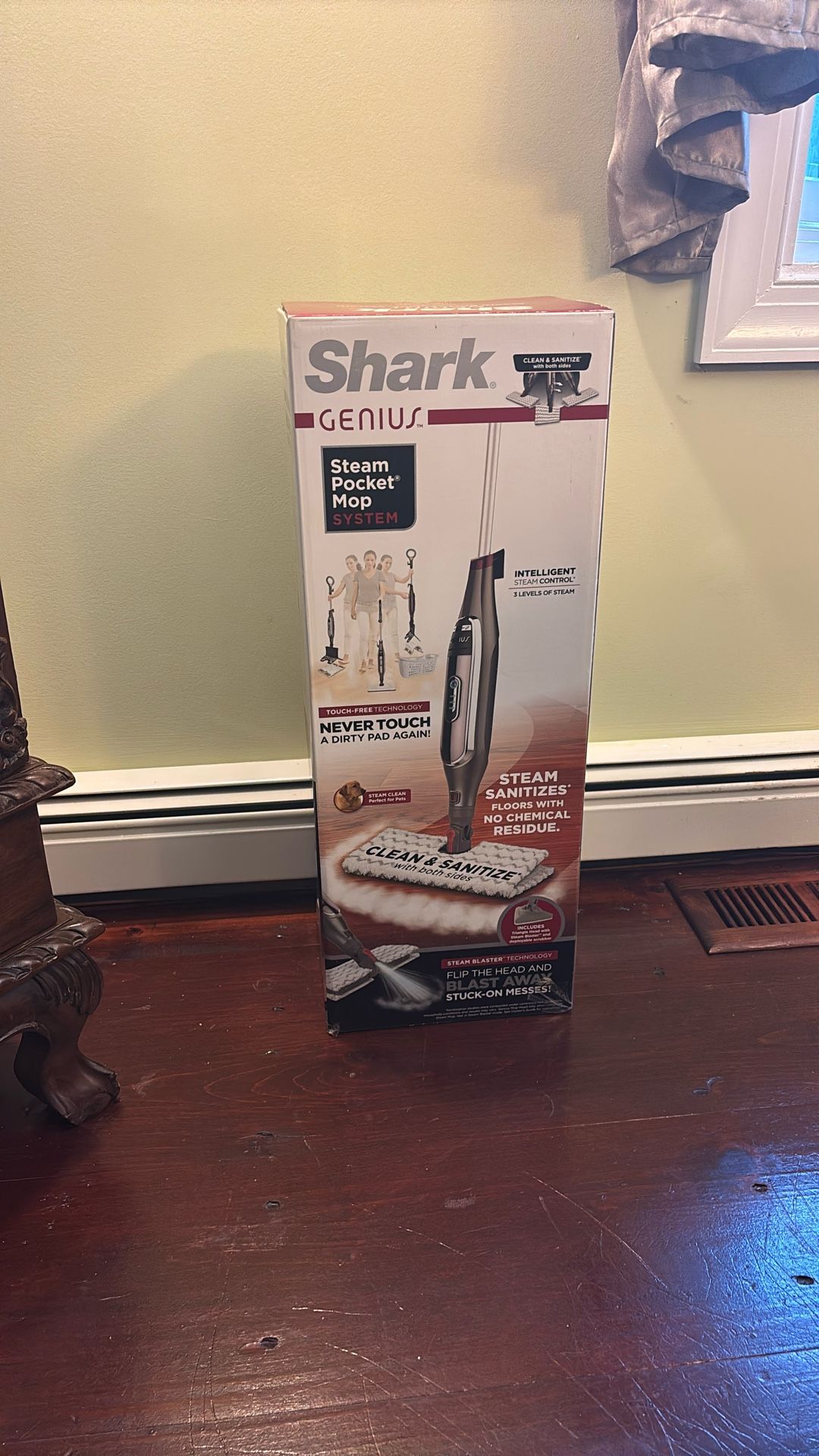 Shark Genius Steam Pocket Mop