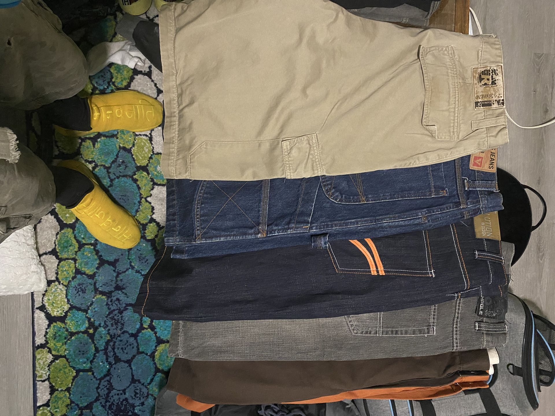 Lot Of Men’s Size 36 Shorts