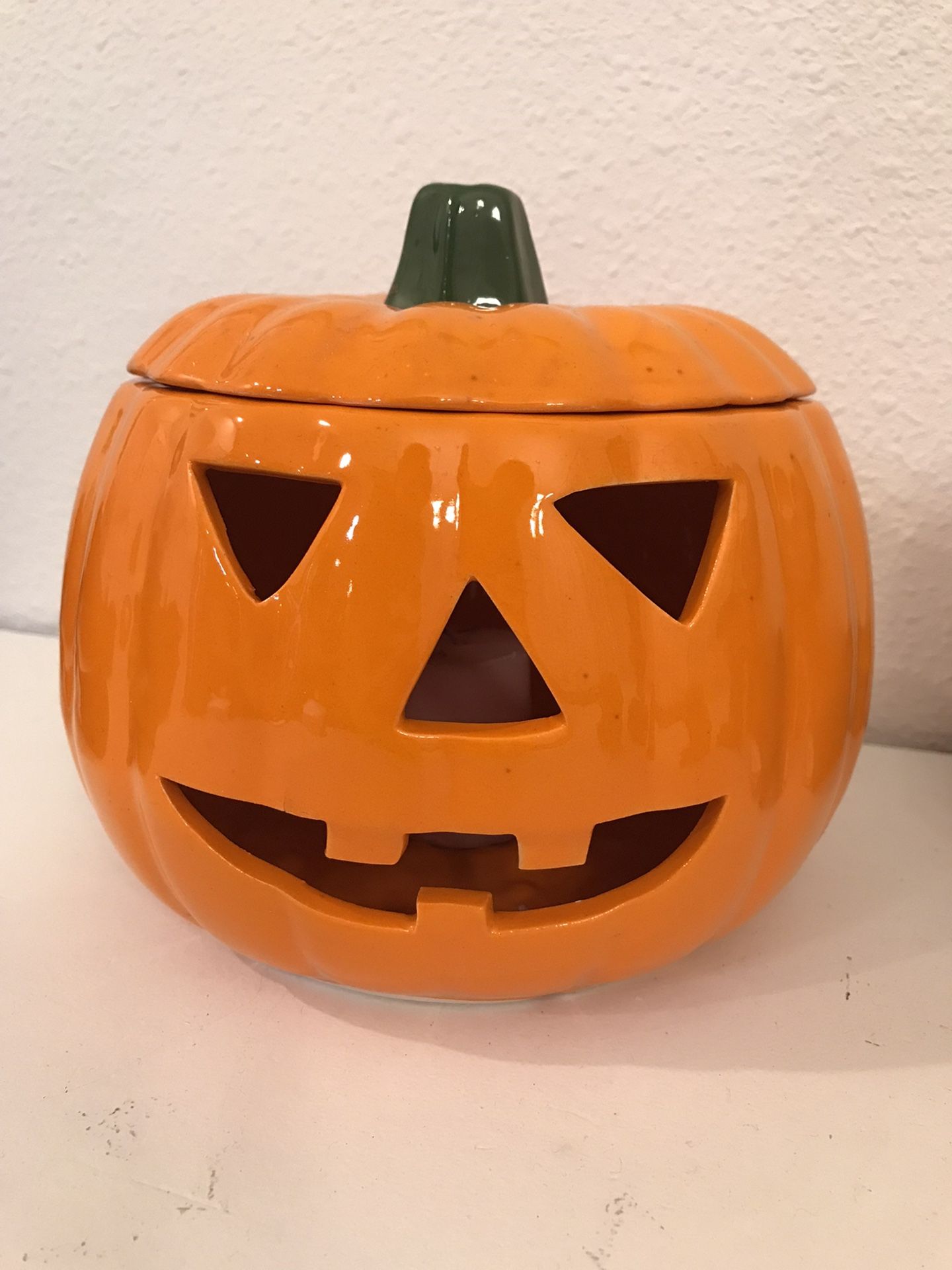 Halloween Ceramic Jack-o-lantern