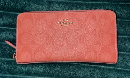 COACH wallet pink