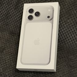 iPhone 17 Pro Max 512GB  Silver