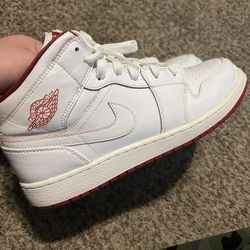 Jordan 1 Mid