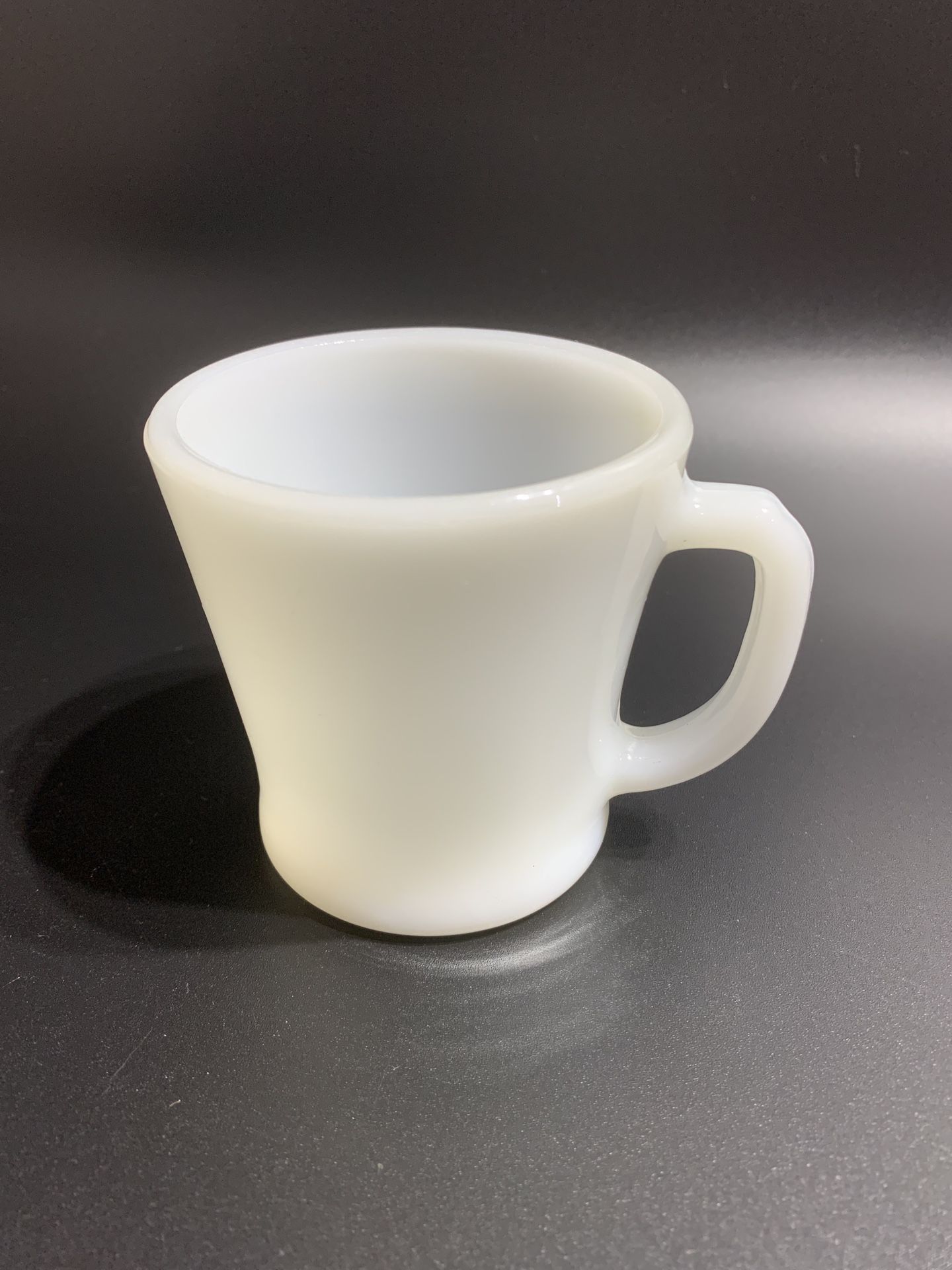 Vintage Anchor Hocking White Milk Glass D Handle Coffee Mug Retro Cup Oven Proof