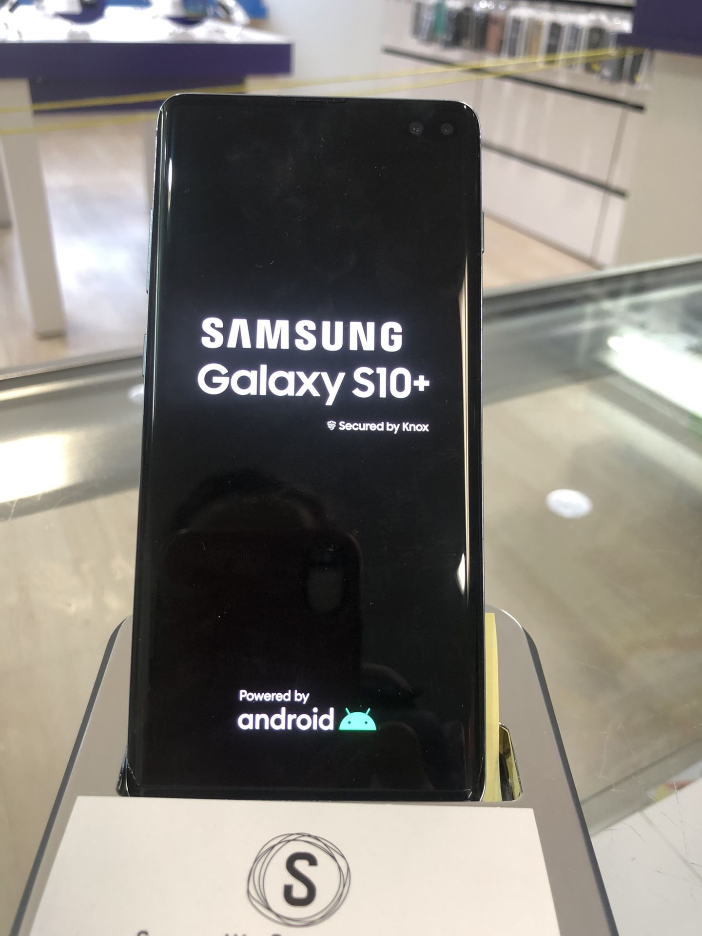 samsung s10 plus 128 gb unlocked great condition Electronics & Media