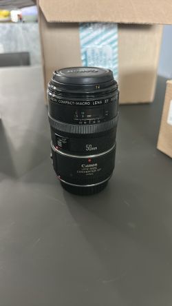 Canon EF compact-macro, 50mm 1:2.5 lens , with life-size converter