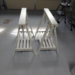 Ikea MITTBACK