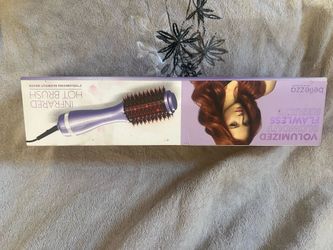 Blowout brush