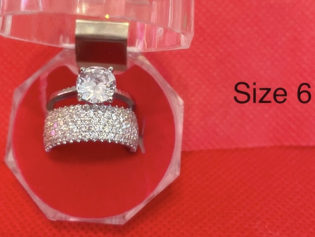 Engagement Ring With Box