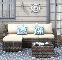 Don 4 - Person Seating Group with Cushions