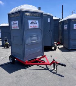 Portable restroom