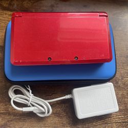 Nintendo 3DS Handheld System - Flame Red