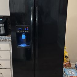 Whirlpool Two Door Refrigerator 
