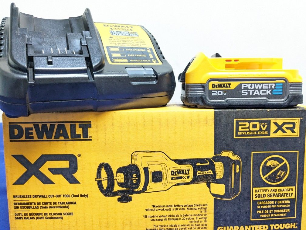 20V Max DeWalt XR Drywall Cut Off Tool + POWERSTACK Starter Kit