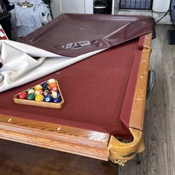 Pool table