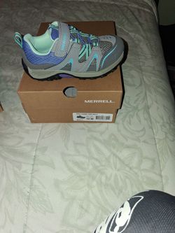 Merrill Boys Sneakers