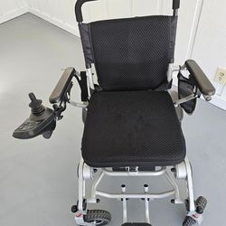 Easy Fold Lite Electric Wheelchair