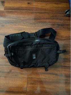 Chrome Kadet Sling bag