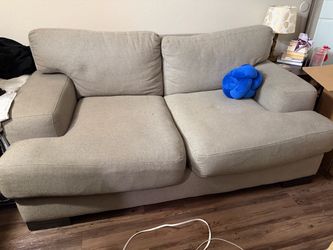 Love seat