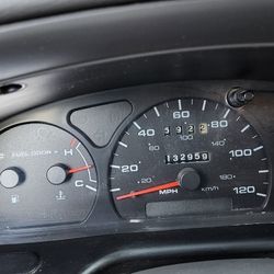 2003 Ford Taurus