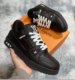 Black LV Shoe