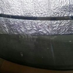 92-95 Civic Sedan Rear Windshield 