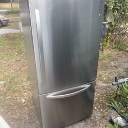 Stainless steel refrigerator