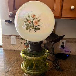 Beautiful Antique Floral Lamp
