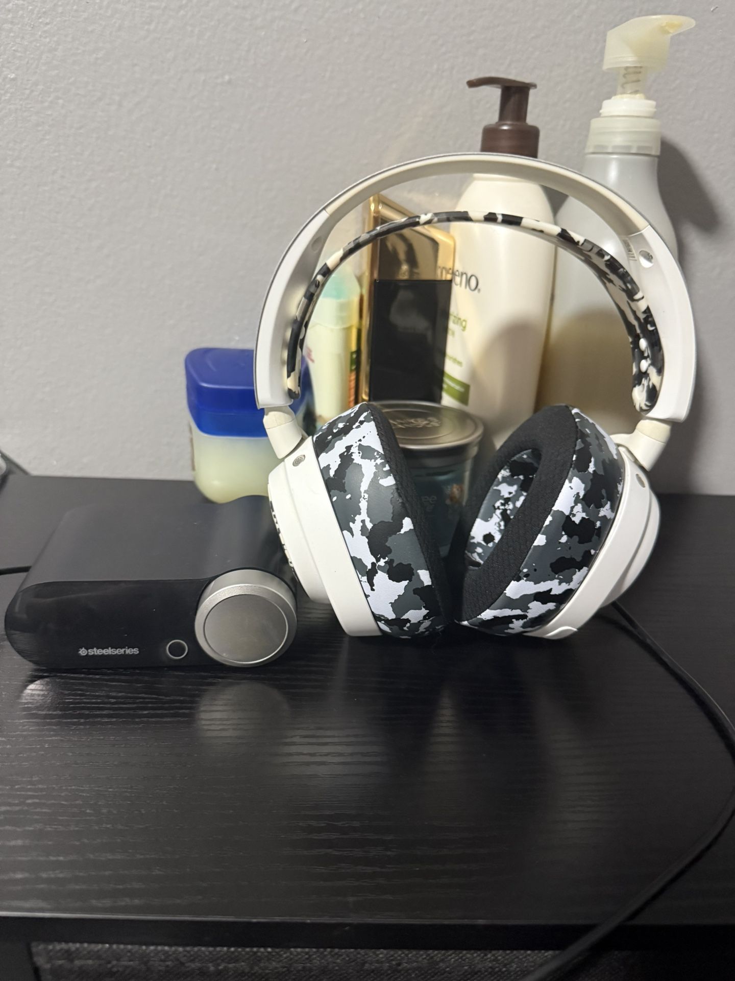 Steel Series Nova Pro Gaming Headset