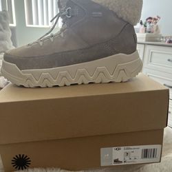 UGG Cozy Lace Boots Size 7 Women